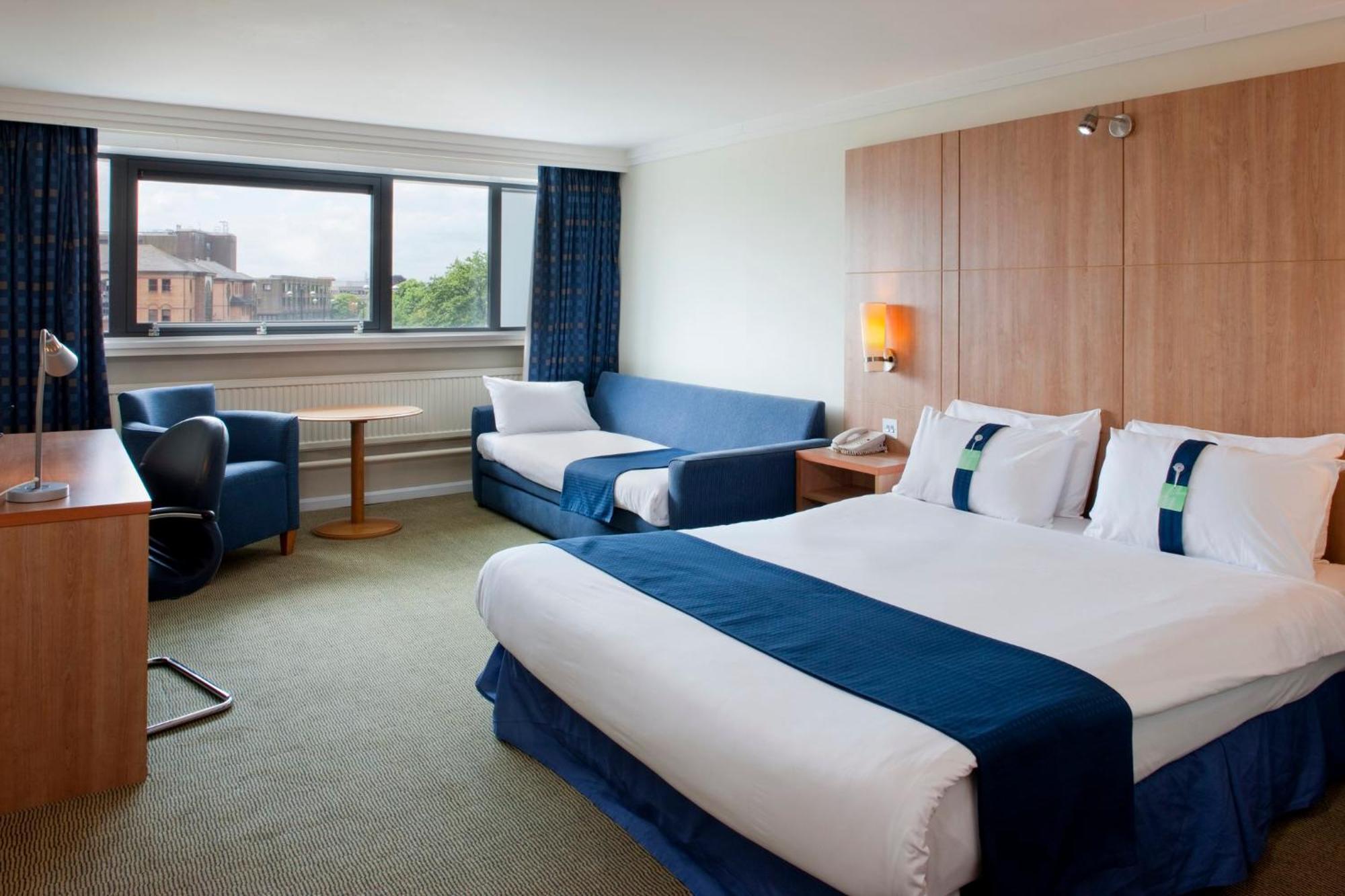 Holiday Inn Cardiff City By Ihg Bagian luar foto